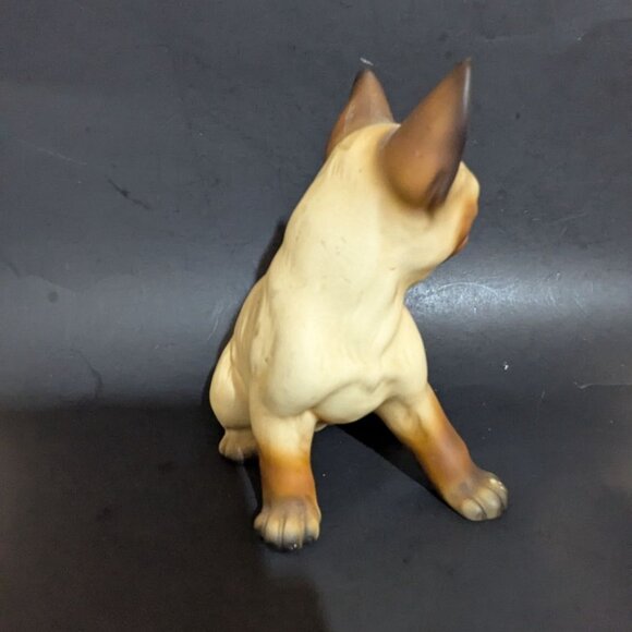 Vintage Siamese Cat Figurine Blue Eyes Hand-Painted Ceramic Decorative Piece 6" - Picture 2 of 9